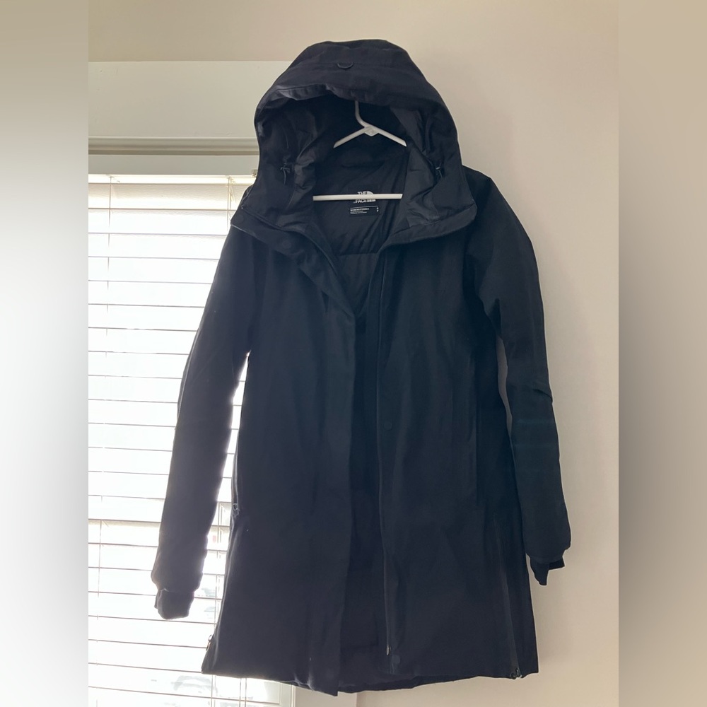 The Northface Women’s Black Defdown parka down jacket size small women Gortex